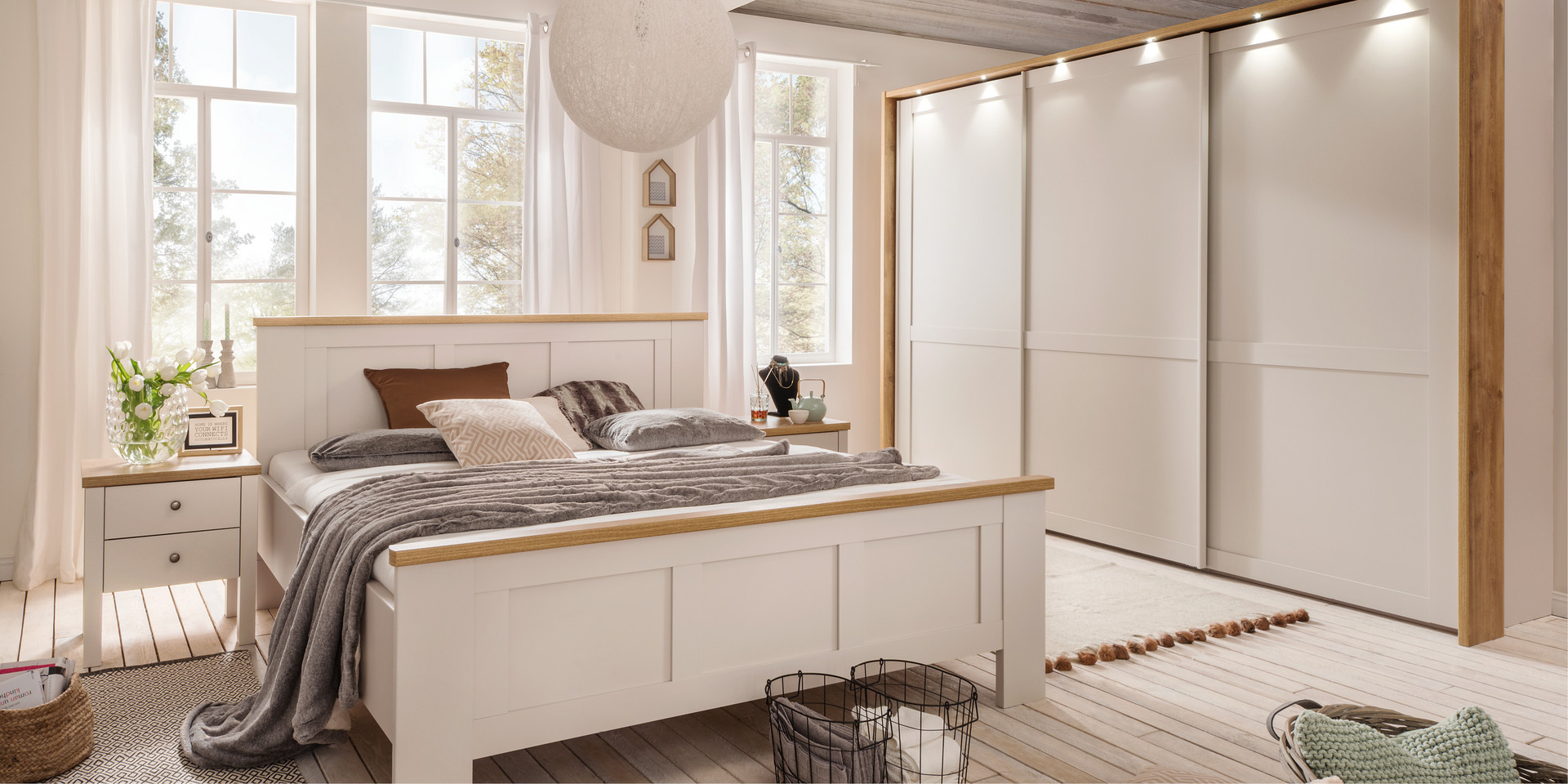 Schlafzimmer klassisch Sloane Champagner Dekor Balkeneiche Nachbildung Schlafzimmer klassisch Sloane Champagner Dekor Balkeneiche Nachbildung
